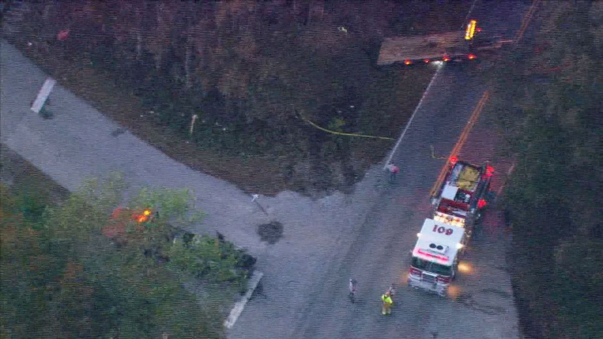 Officials confirm 1 dead after crash in Lancaster County