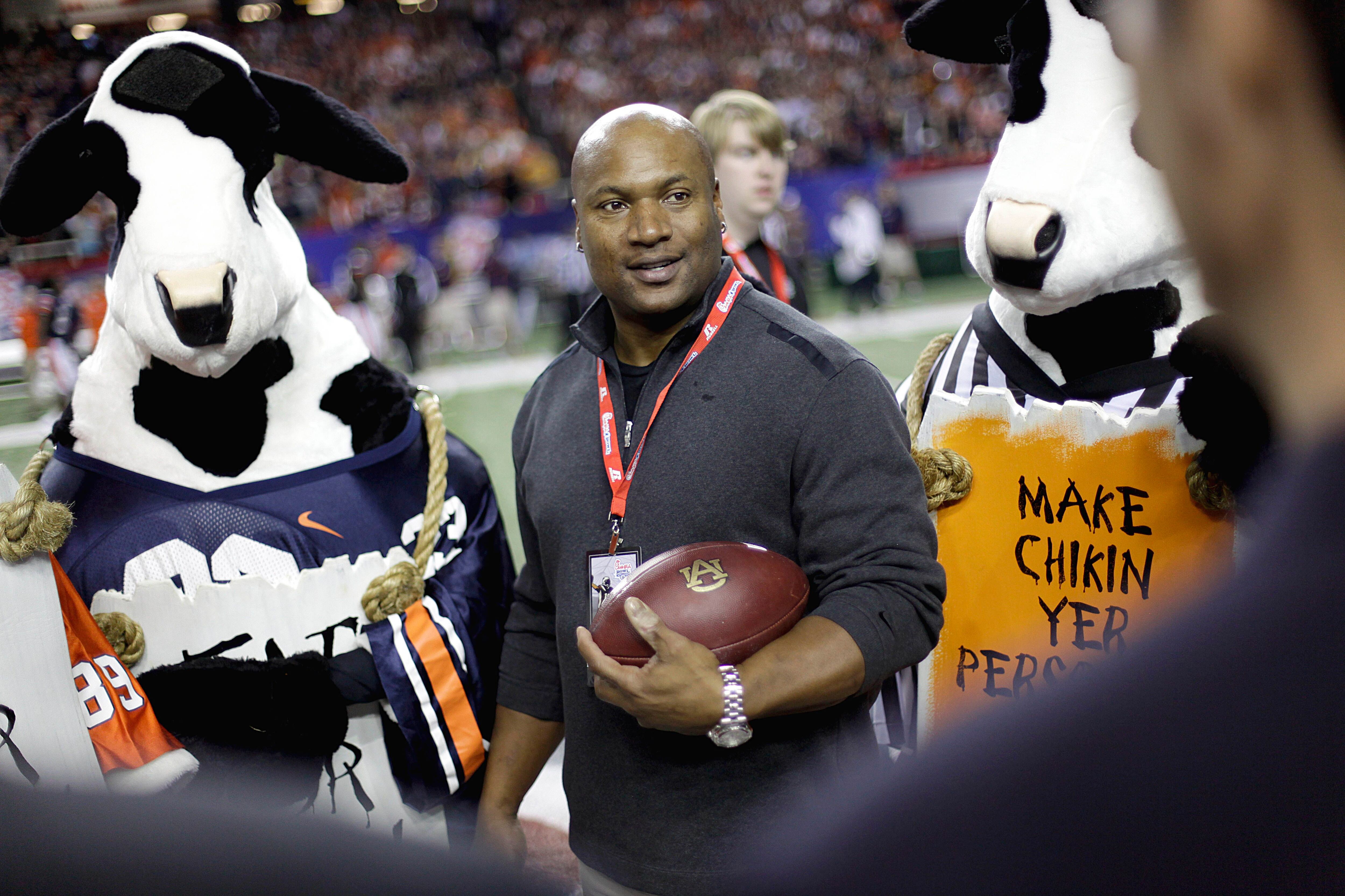 Former sports star Bo Jackson donated to pay for funerals for victims of  the Uvalde massacre