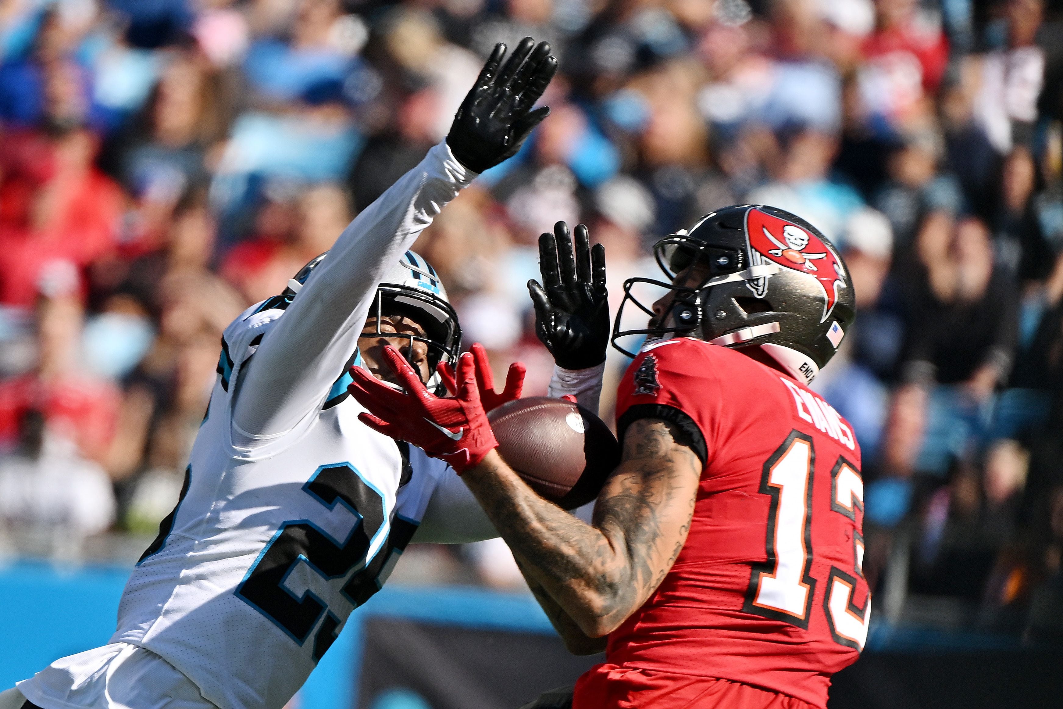 Panthers fall to Bucs, finish season on 7-game losing streak