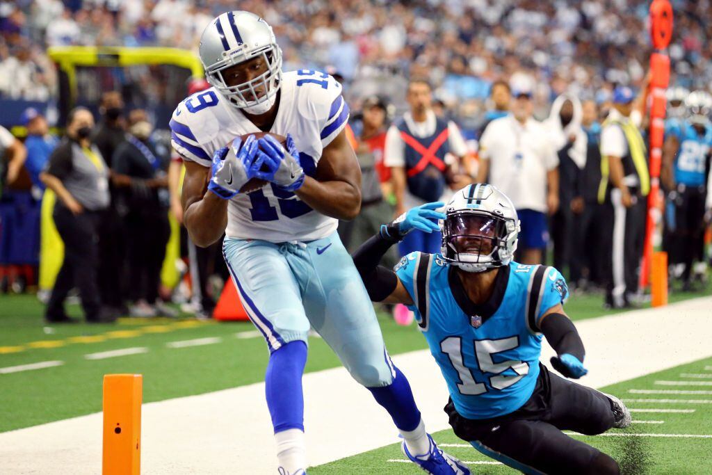 Elliott, Cowboys run over top defense, beat Panthers 36-28