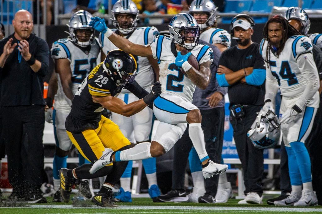 Darnold throws 2 TDs, Panthers smother Steelers backups 34-9