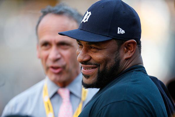 Hall of Fame RB Jerome Bettis earns college degree 28 years after leaving  Notre Dame, Trending