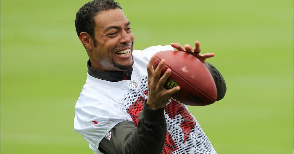 Former Buccaneers, Chargers wide receiver Vincent Jackson