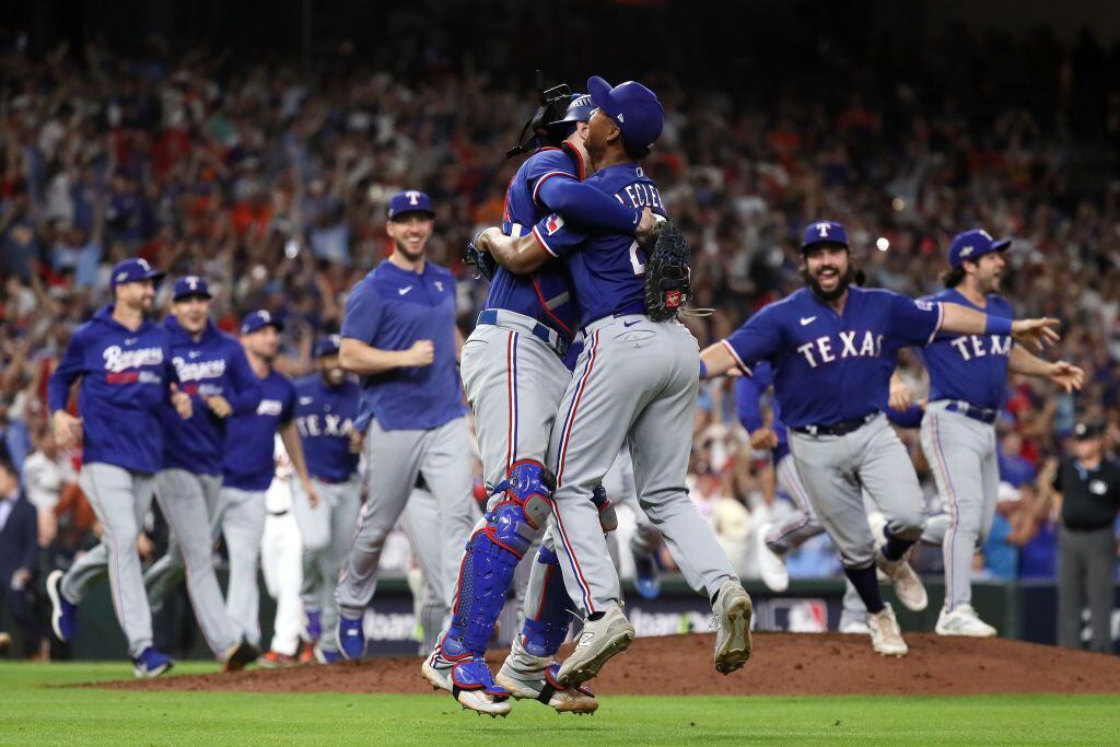 Seager homers and drives in 3, Rangers rout Blue Jays 9-2 to