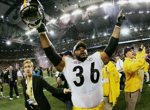 Hall of Fame RB Jerome Bettis earns college degree 28 years after leaving  Notre Dame, Trending